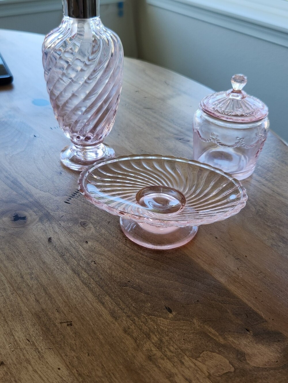 Rachel  Ashwell Simply Shabby Chic Pink Soap Pump, Soap Dish And Jar With Lid